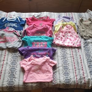 Baby girl onesies lot 6/9 momths